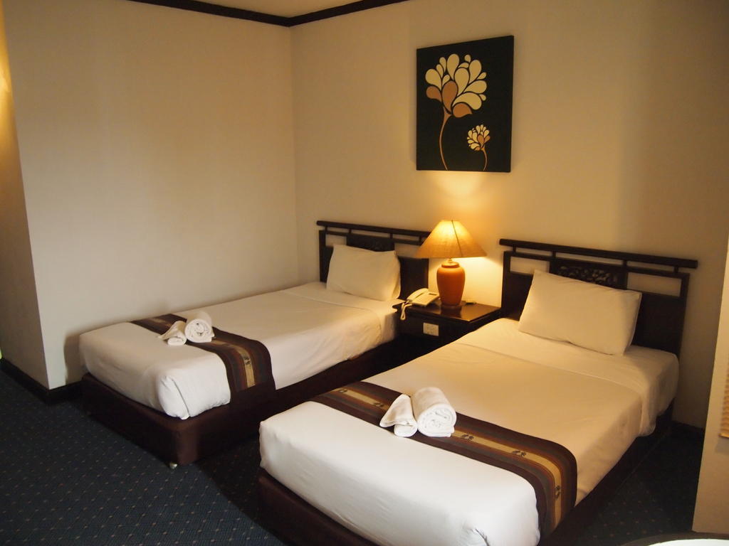 Thapaeplacehotel Csiangmaj Szoba fotó