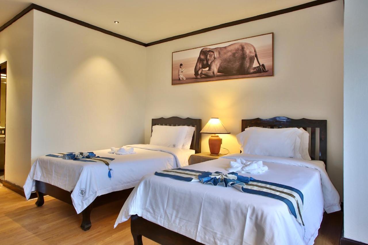 Thapaeplacehotel Csiangmaj Kültér fotó