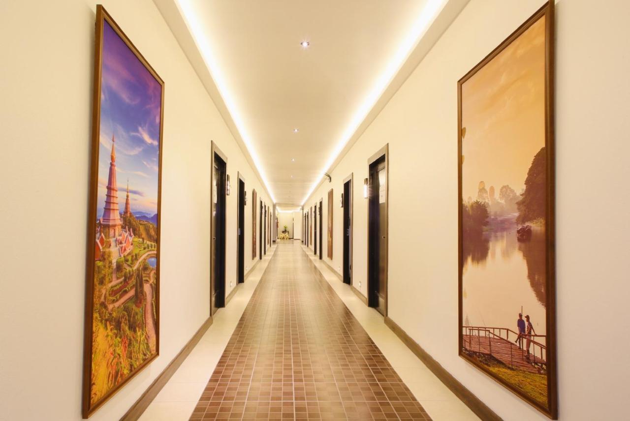 Thapaeplacehotel Csiangmaj Kültér fotó